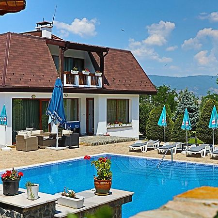 Holiday House Kubrat 사파레바바냐 외부 사진